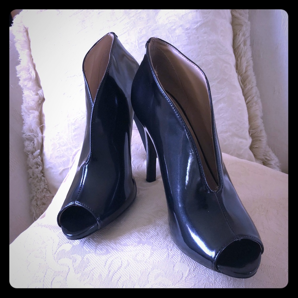4-1/2” Black BCBG Heels